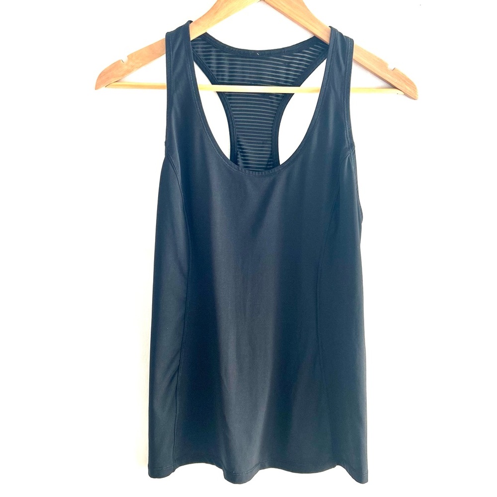 Womens Lululemon black workout tank top size 6